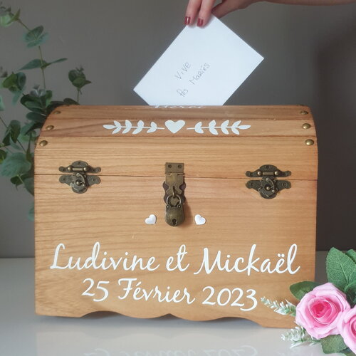 Grande urne coffre bois chêne clair, mariage thème champêtre, avec cadenas, saperlipopette création