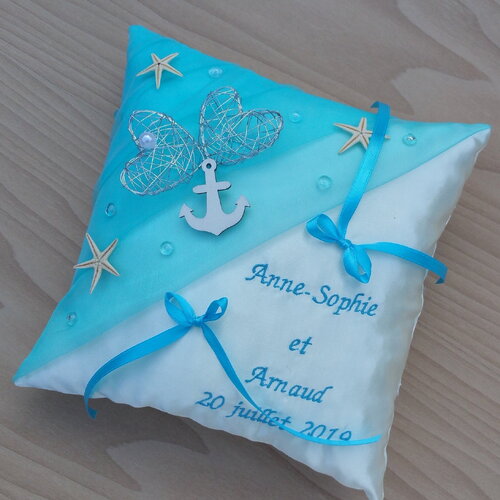 Coussin alliance mariage bleu turquoise brodé mer personnalisé, saperlipopette créations