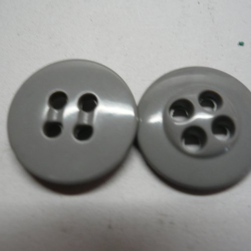 Boutons gris clair , 1.7 cm , neufs , b101