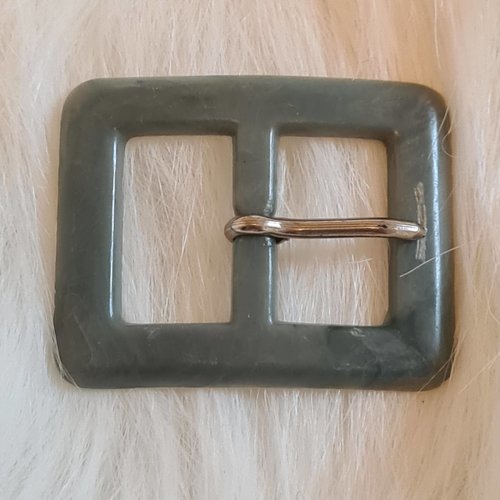 Boucle de ceinture , acrylique , vert gris fumée , bc 51