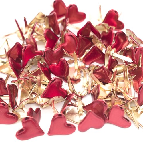 100 attaches parisiennes cœurs rouges métalliques pour scrapbooking et carterie créative