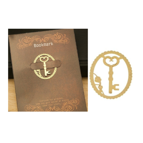 Marque pages en métal doré clé