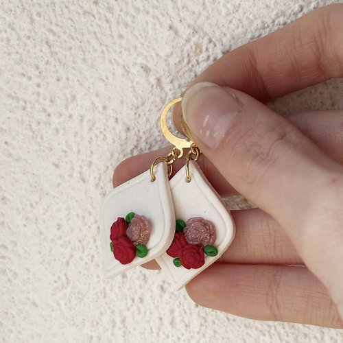 Boucles d’oreilles fleuries