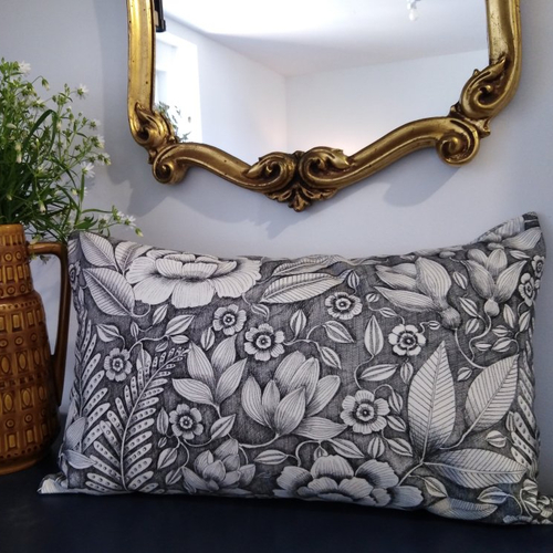 Housse de coussin rectangle, 30x50, motif botanique, blanc, noir, contemporain, cadeau, b&w