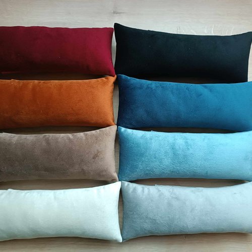 Coussin présentoir à bijoux et bracelets en velours couleurs