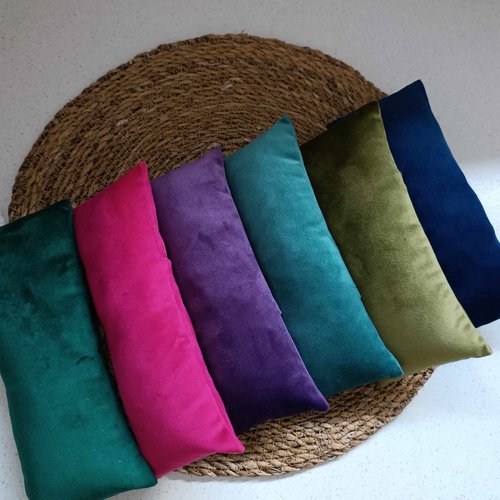 Coussin présentoir à bijoux et bracelets en velours couleurs