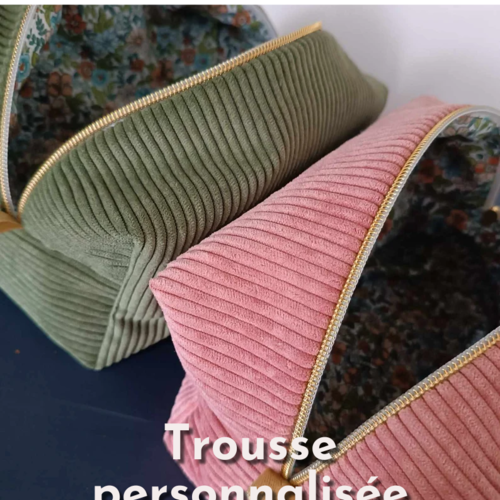 Trousse de toilette personnalisée en velours côtelé ,fait main en france,