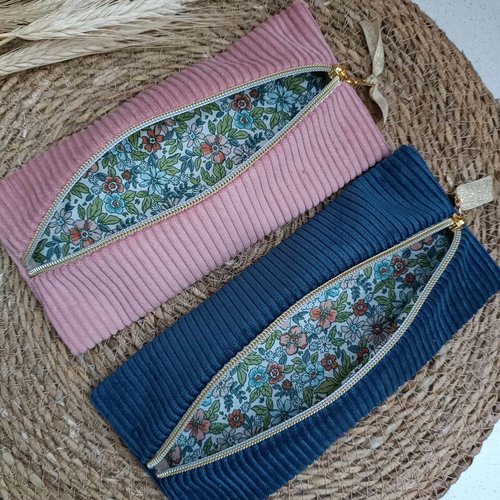 Trousse en velours côtelé,trousse de toilette en coton,fait main en france, moumoute,