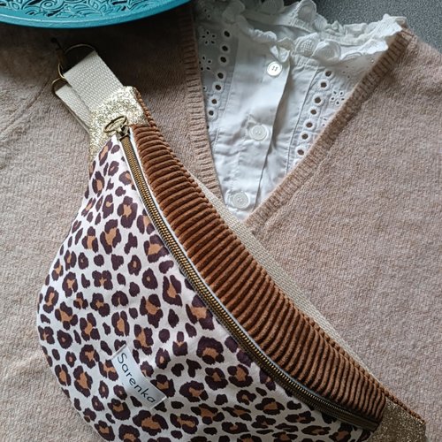 Sac banane léopard,fait main en france,sac tendance,sac banane motif grau,