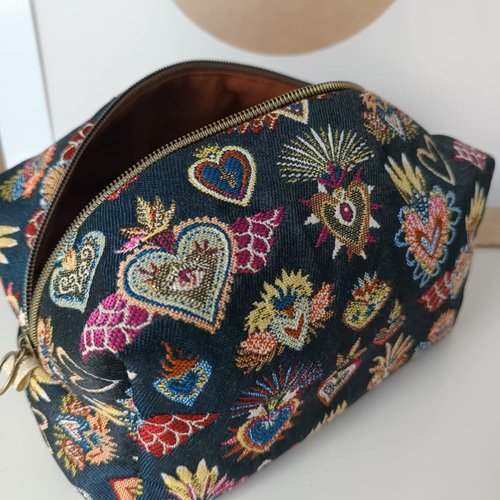 Trousse de toilette sacré-cœur ex voto,fait main en france,trousse en velours côtelé,maxi trousse de voyage, futur maman,trousse bébé