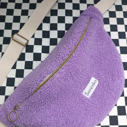 Sac banane moumoute lilas,