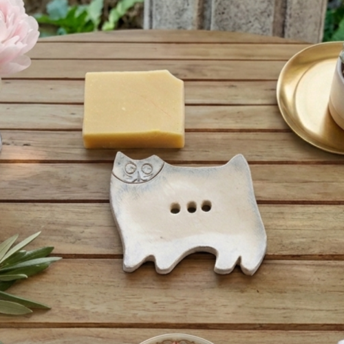 Le gardien du savon - porte-savon chat en céramique émaillée .