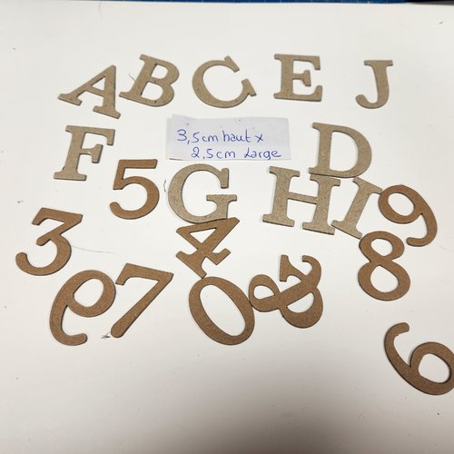 Chipboard alphabet carton epais 3 mm