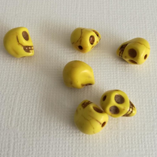 Perles lot de 6 - tête de mort howlite jaune
