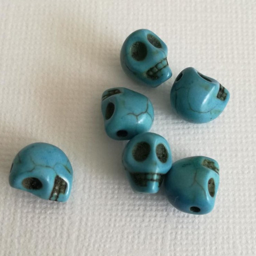 Perles lot de 6 - tête de mort howlite bleu turquoise