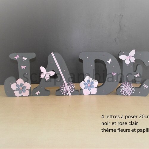 Lettre en bois, prénom en bois, lettre à poser, prénom à poser personnalisé thème papillon et fleurs 15cm