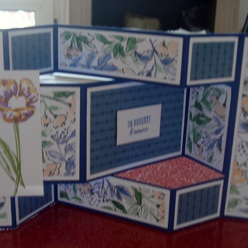 Carte de fête des mères tulipe