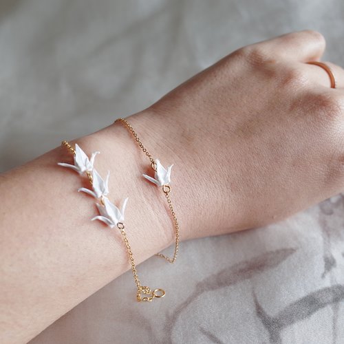 Bracelets origami grue, cadeaux de demoiselle d'honneur, bijou personnalisé, cadeau fait main, bijou de style japonais