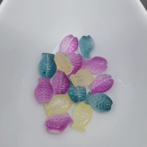 16 perles fantaisie acrylique poissons pastel transparent – 14x10mm