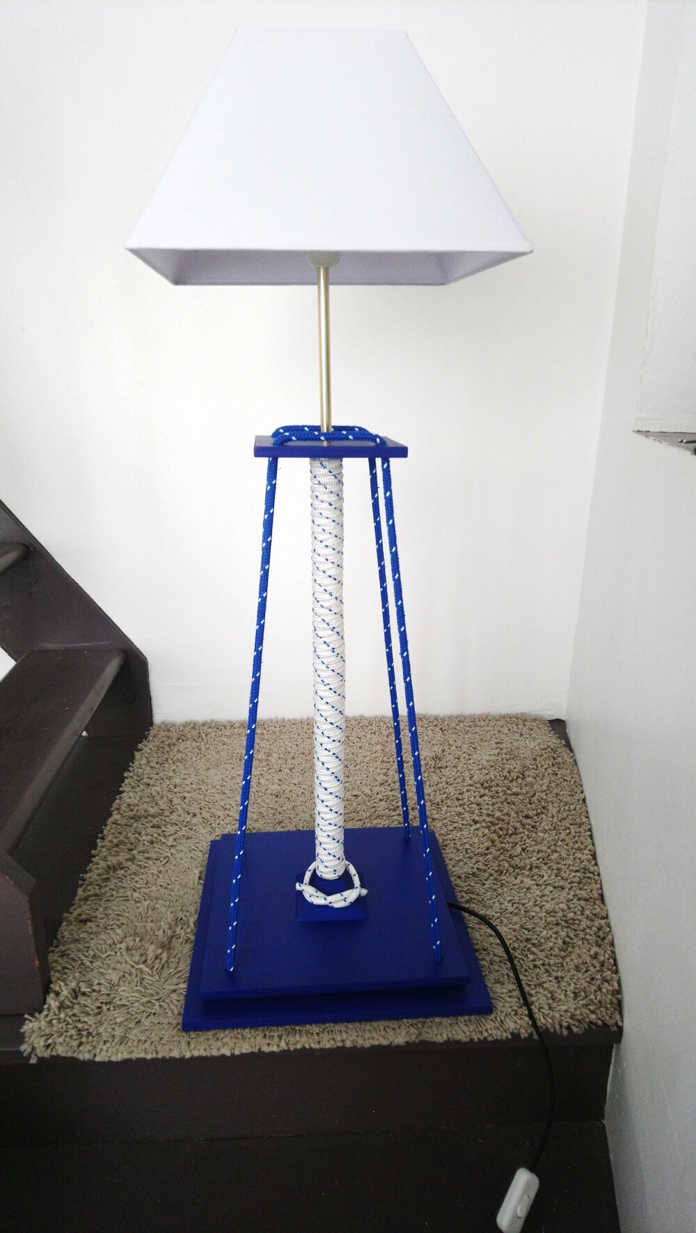 Lampe artisanale thème marin - Un grand marché