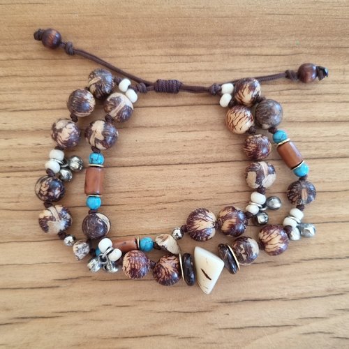 Bracelet perles tagua et açaï, naturelles.