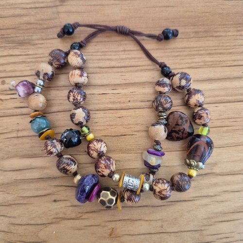 Bracelet hippie bohème breloque coeur