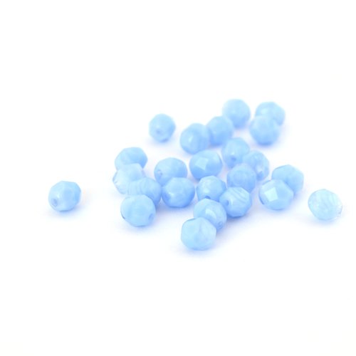 25 perles de bohême bleu clair à facettes  6mm
