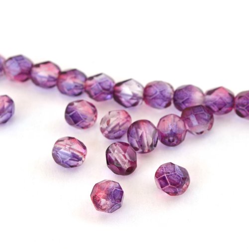 25 perles en verre violet à facettes 6 mm