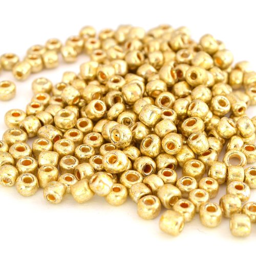 Grosses perles de rocaille 6/0 dorées en verre 4mm
