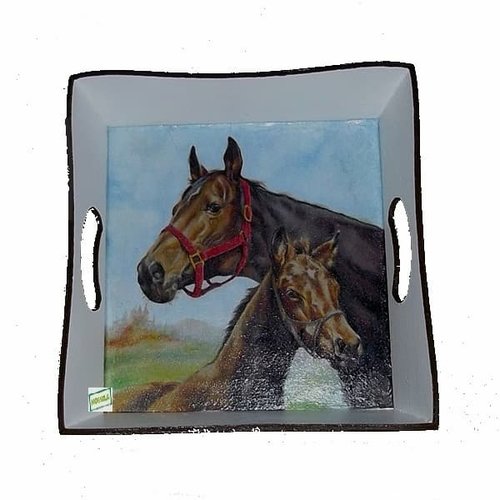 Plateau bois chevaux création serviettage