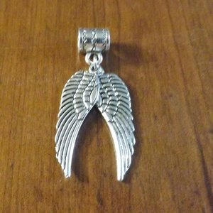 pendentif argenté aile d/'ange 30x10