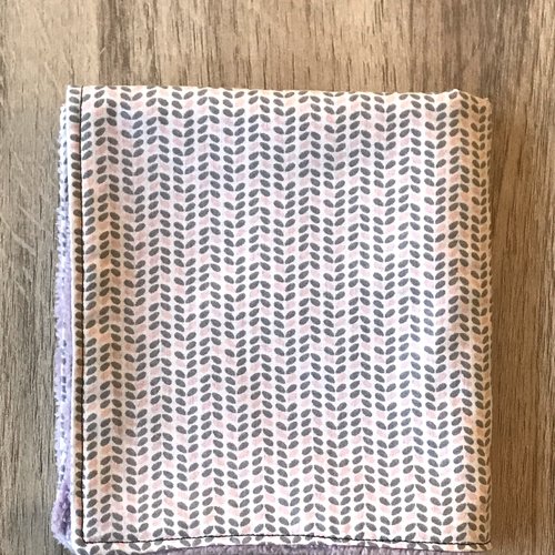 Serviette pour le visage pétales roses et gris