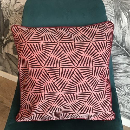 Coussin similicuir bordeaux chocolat