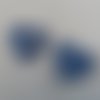 2 boutons à queue plastique 27 mm cœur bleu