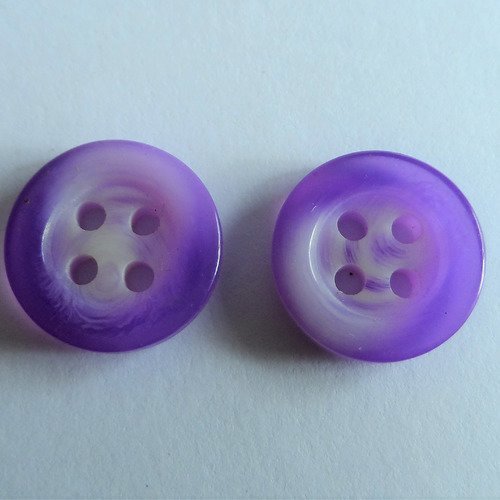 2 boutons rond 4 trous plastique 14 mm violet et blanc
