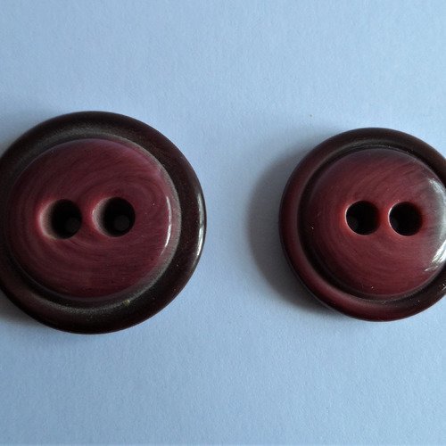 2 boutons rond 2 trous plastique 31 mm et 28 mm