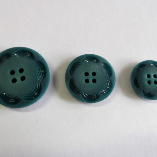3 boutons 4 trous plastique 27 mm, 22 mm et 17 mm