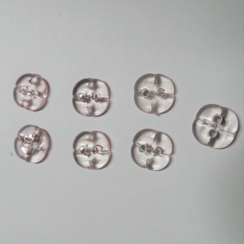 7 boutons carré 2 trous plastique 12 mm rose transparent