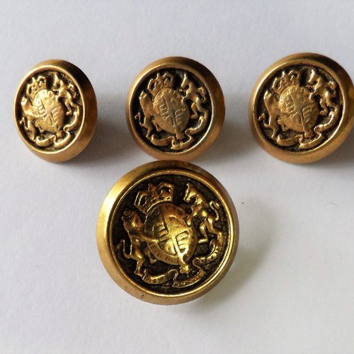 4 boutons à queue métal 20 mm et 15 mm rond doré