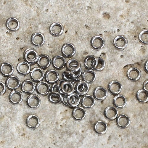 50 anneaux en acier inoxydable épais 5 mm argenté