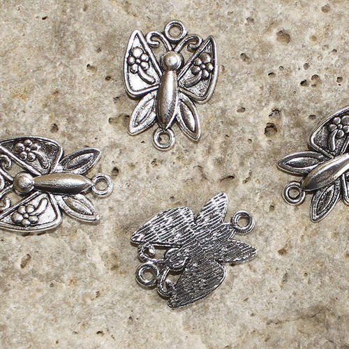 4 connecteurs papillon couleur argent vieilli 22 x 16 mm 