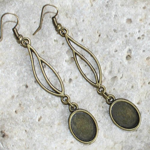 Boucles d'oreilles bronze support de cabochon ovale 10 x 14 mm