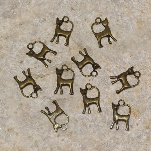10 pendentifs breloques chat bronze