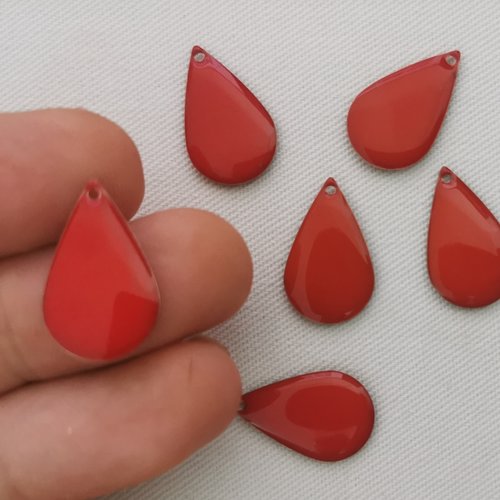 6 pendentifs gouttes rouges émaillées double face