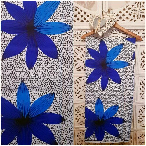 Tissu wax à écailles grandes rosaces bleues ,à partir de 50cm/116cm de laize. ankara floral fabric.