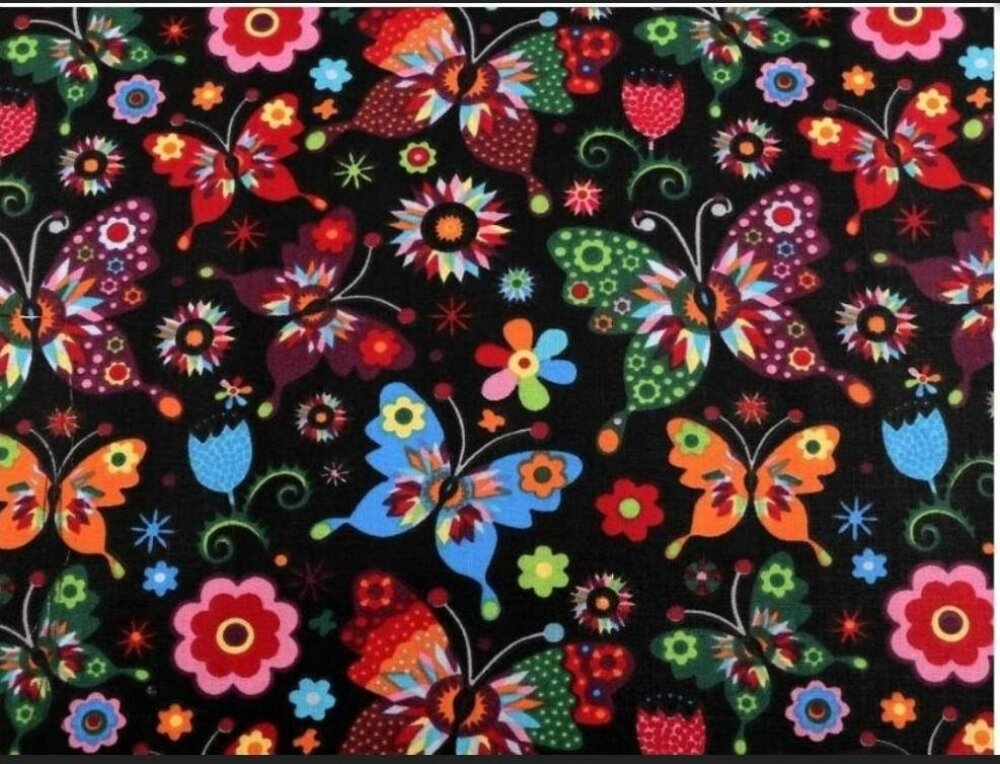 Boîte à couture en tissu - fleurs et papillons