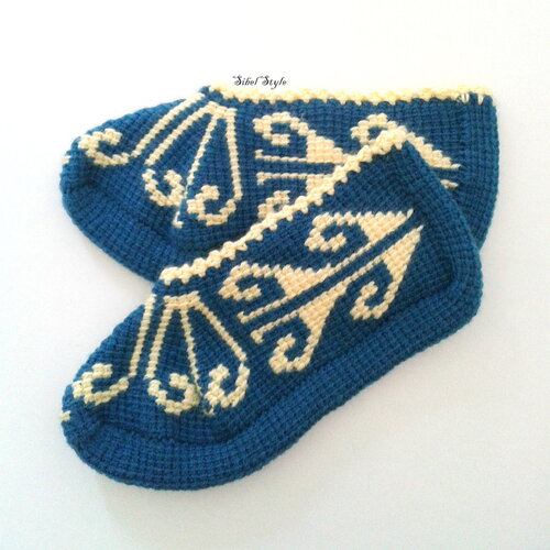 Pantoufles femme tricot fait main bleu, chaussons intérieur maison, chaussettes courtes, socquettes chevilles, cadeau anniversaire noël