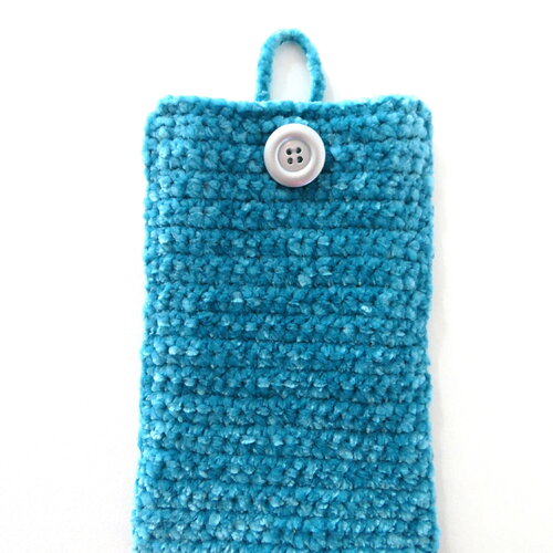 Housse téléphone portable crochet fait main velours bleu turquoise, étui smartphone, pochette cellulaire, cadeau anniversaire femme fille