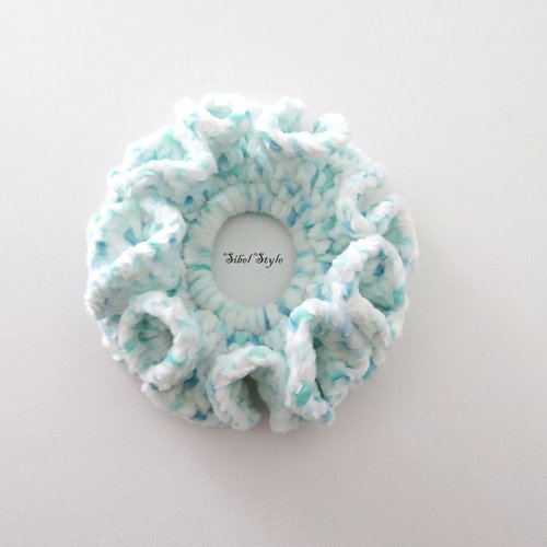Chouchou élastique cheveux crochet fait main velours multicolore blanc pastel vert clair femme, attache chignon, accessoire coiffure