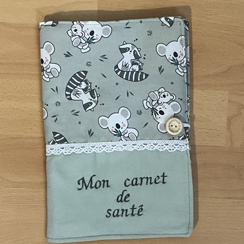 Protège carnet de santé
